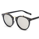 Vintage Round Rivet Brand Designer Sunglasses Women Eyewear Gradient Female Retro Sun Glasses Elegant Classic Oculos De Sol