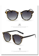 Vintage Round Rivet Brand Designer Sunglasses Women Eyewear Gradient Female Retro Sun Glasses Elegant Classic Oculos De Sol