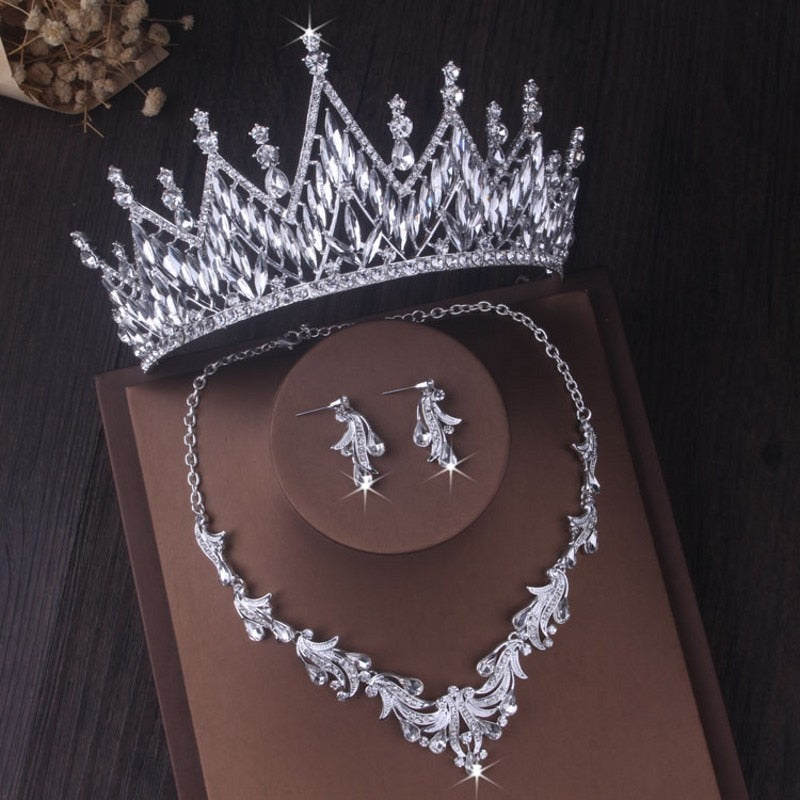 Gorgeous Silver Color Crystal Bridal Jewelry Sets Fashion Tiaras Crown Earrings Choker Necklace Women Wedding Dress Jewelry Set