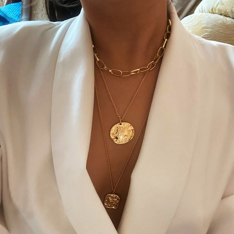ZOVOLI Punk Gold Color Portrait Coin Pendant Necklace For Women Cuban Multilayered Chunky Thick Chain Necklaces Gothtic Jewelry
