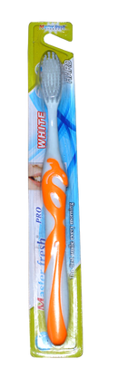 Master Fresh White Toothbrush (Hard)